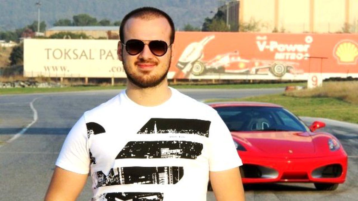 Sevdiklerinize En Özel Hediye: Ferrari