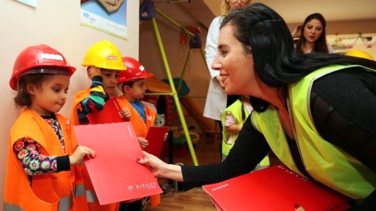 Yenimahalle\'de Miniklere Can Güvenliği Eğitimi Verildi