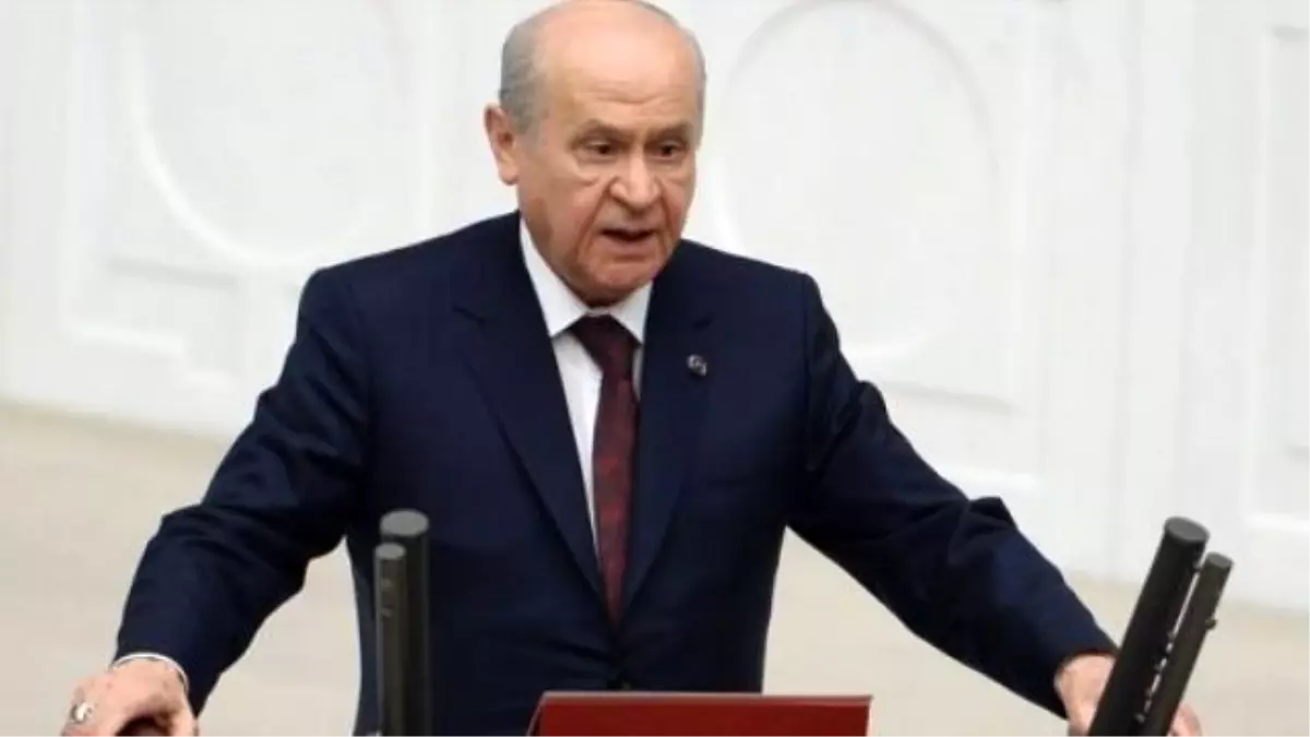 AK Partililer Alkışladı, Bahçeli Karşılık Verdi