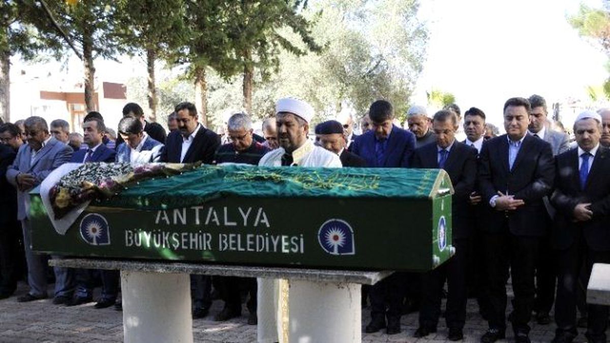 Ali Babacan\'ın Acı Günü