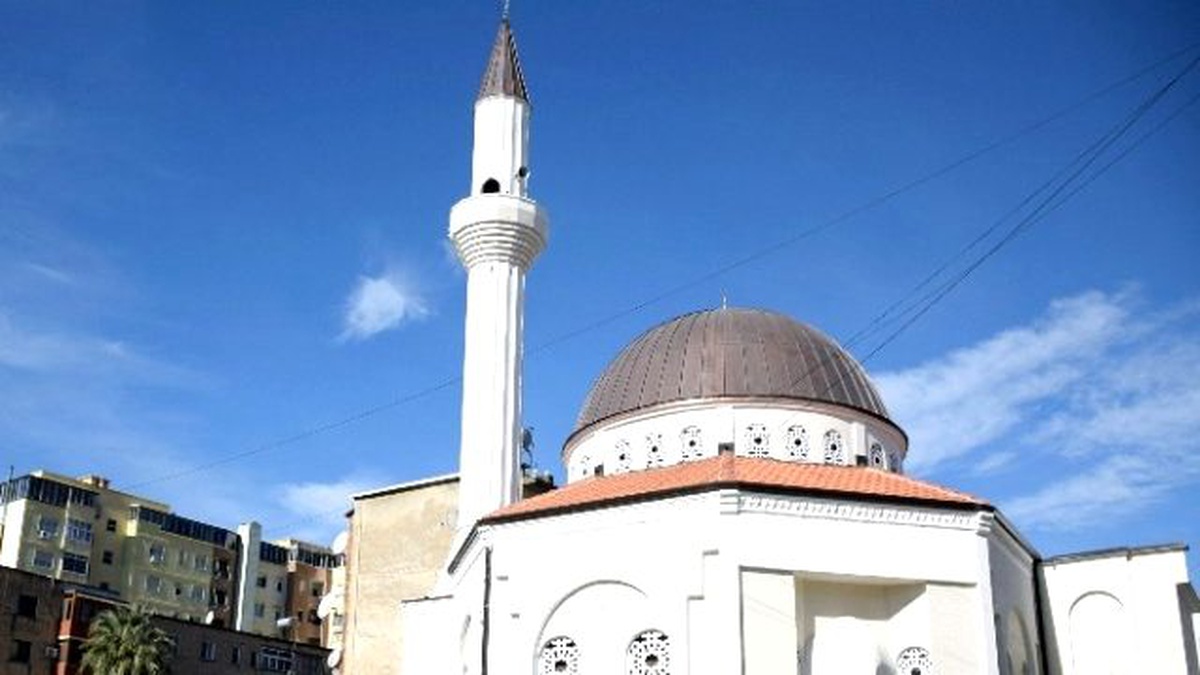 Arnavutluk\'ta Cami Tika\'nın Desteğiyle Yenilendi