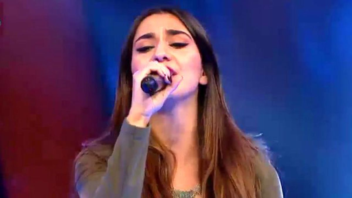 Aylin Küçükler 'Seyre Dursun Aşk'