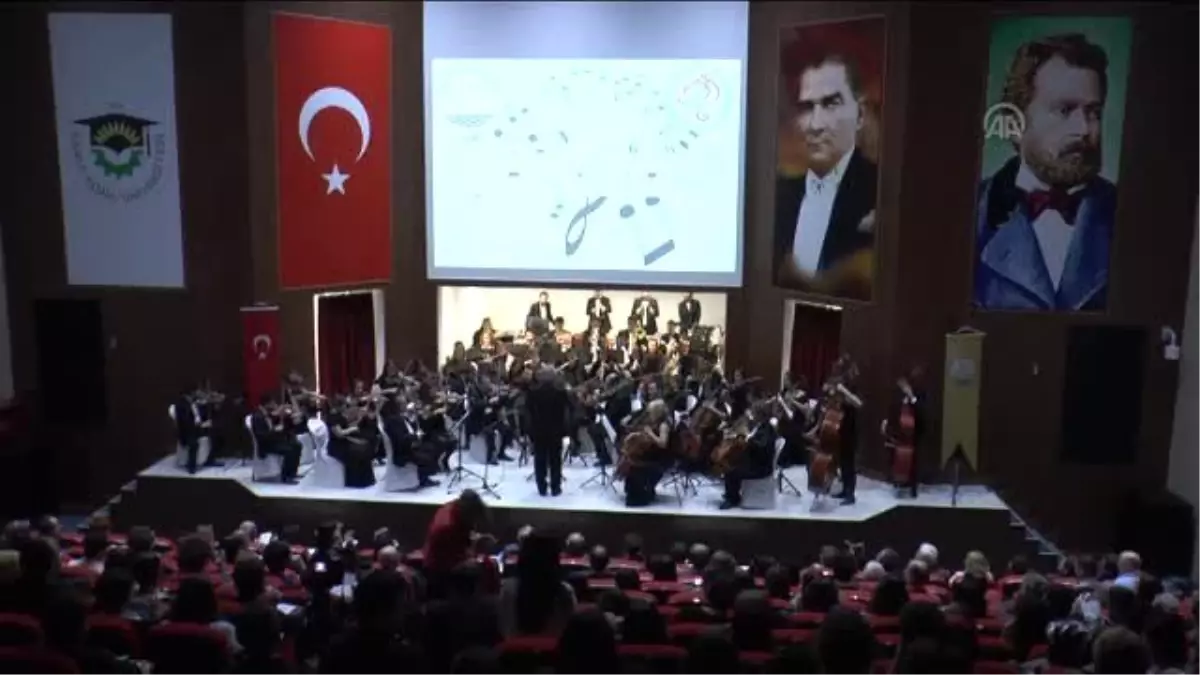 Balkan Senfoni Orkestrası, Konser Verdi