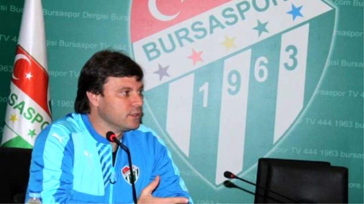 Bursaspor Teknik Direktörü Sağlam: "Savunmada Sıkıntımız Var"