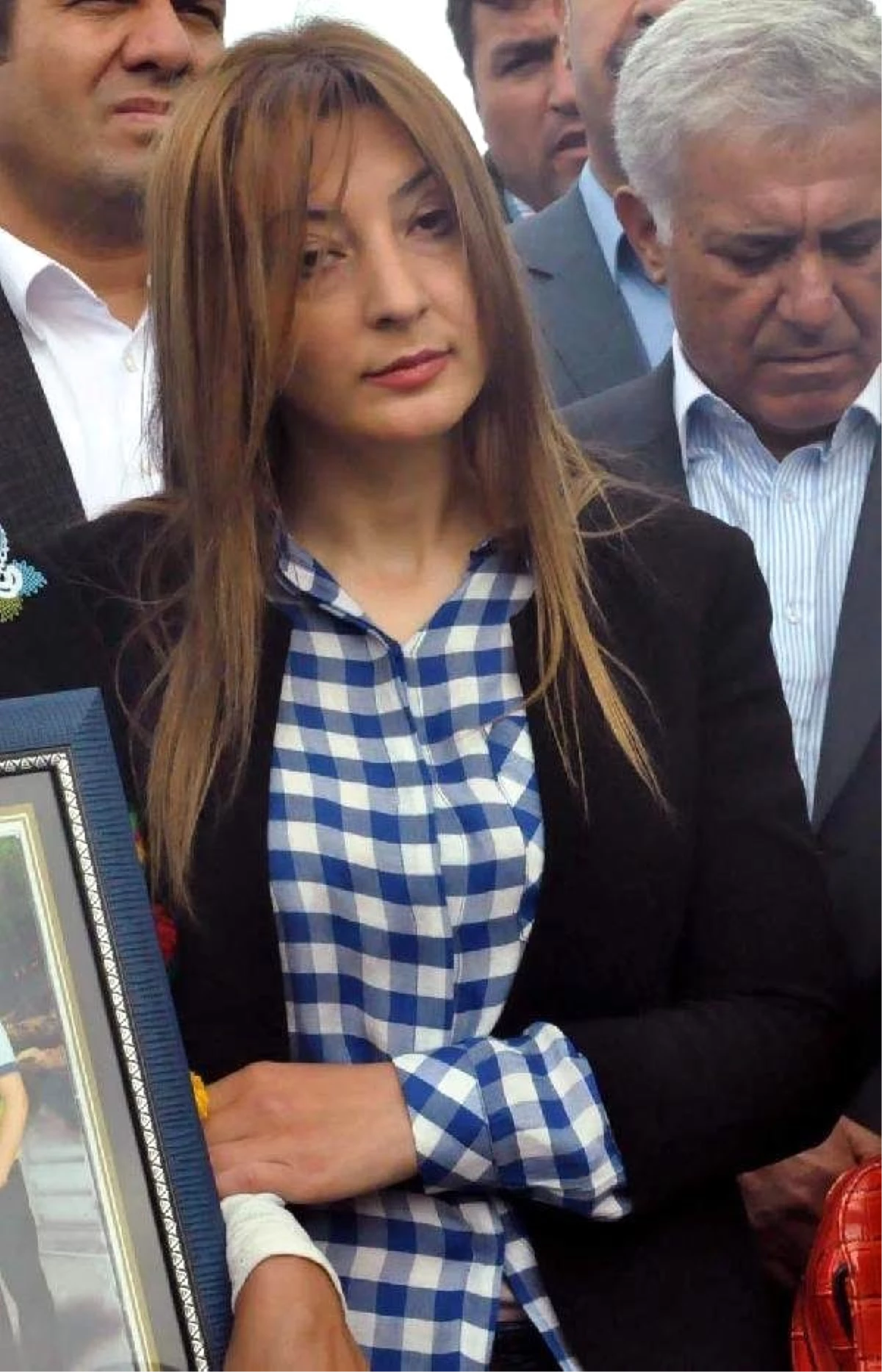 Cizre Eski Belediye Başkanı İmret Gözaltına Alındı