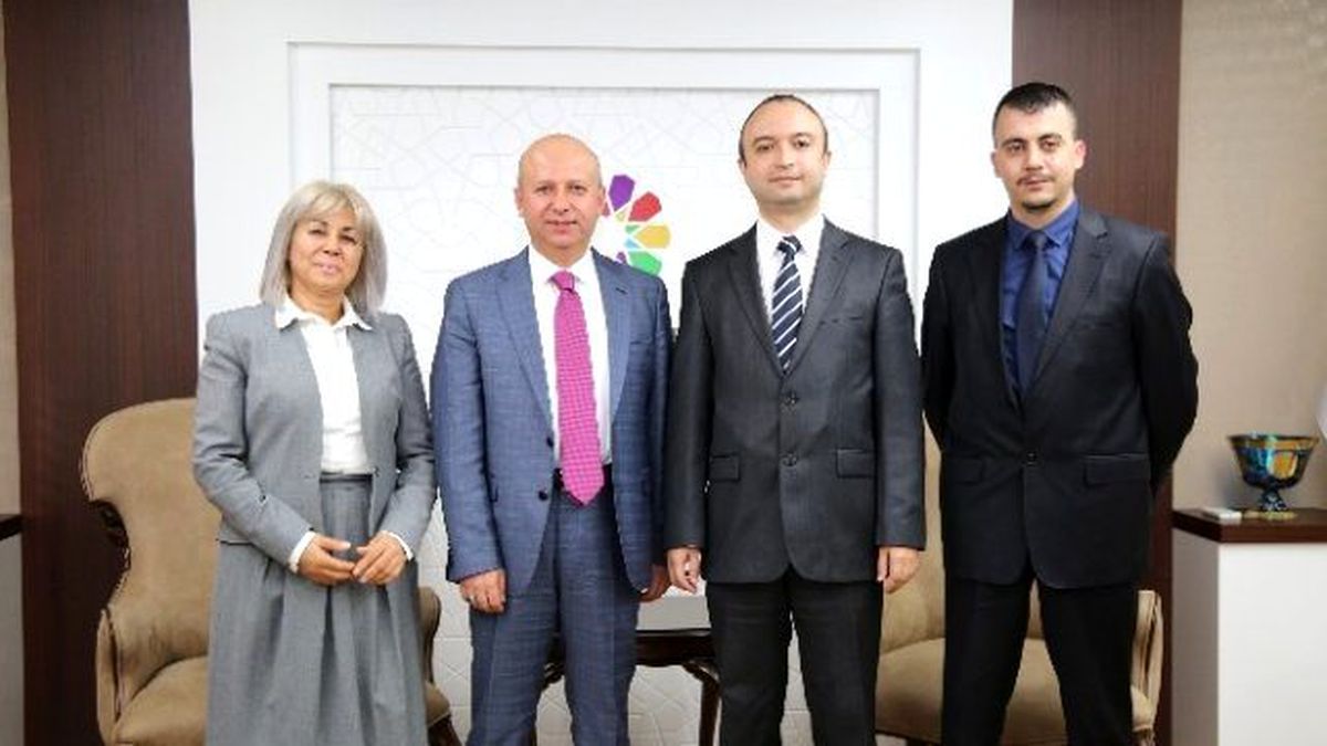 Çolakbayrakdar, "Girişimcilikle Kalkınmayı ve Ekonomiyi Büyüteceğiz"