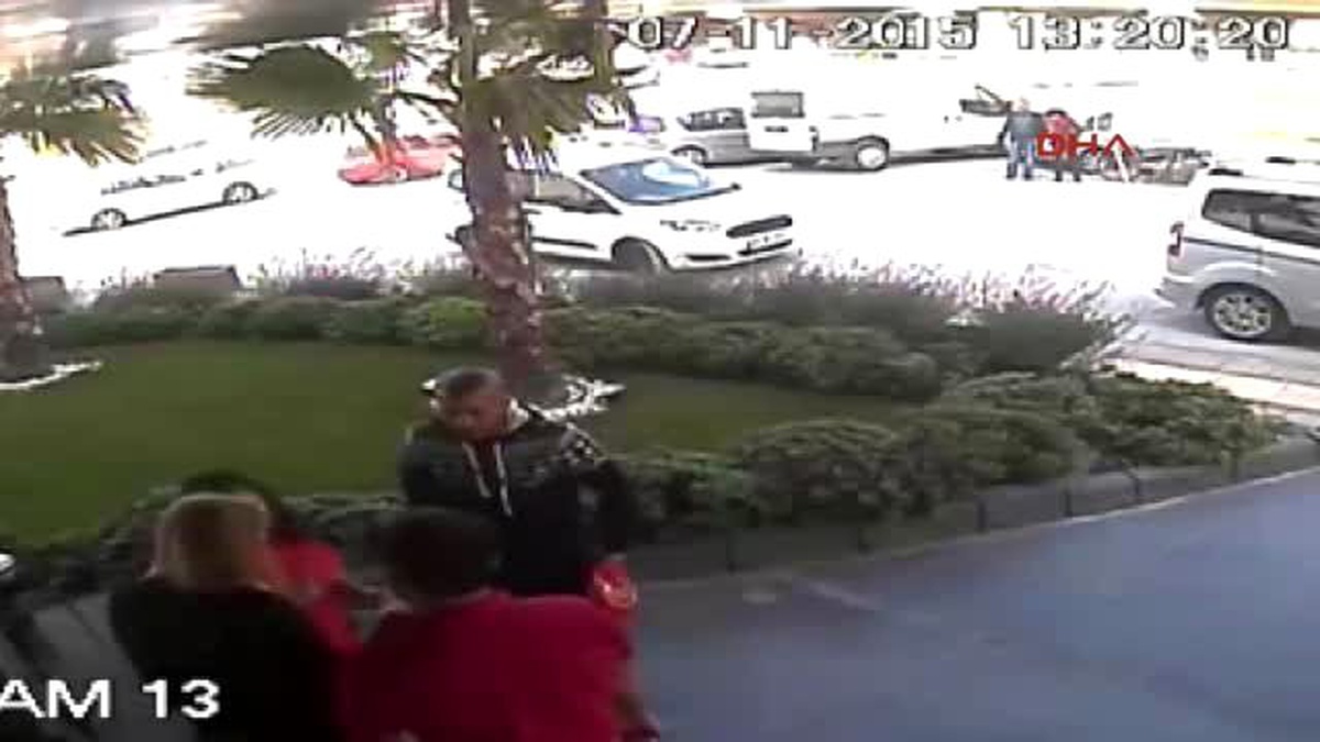 İzmir\'de Saç Ektirip, Estetik Ameliyat Hazırlığı Yapan Fransız Işid Militanı, Göç İdaresi\'nde