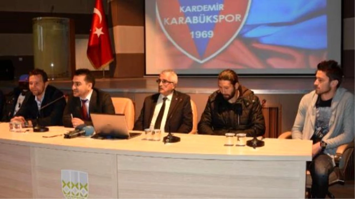Kardemir Karabükspor Başkanı: Yılmaz Vural ile PTT Liginden de Düşmek İstemedik