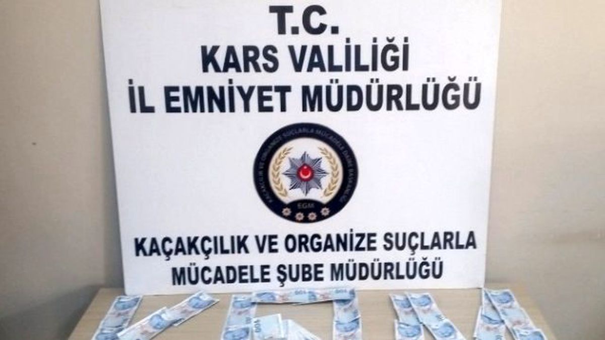 Kars\'ta Sahte Para Ele Geçirildi