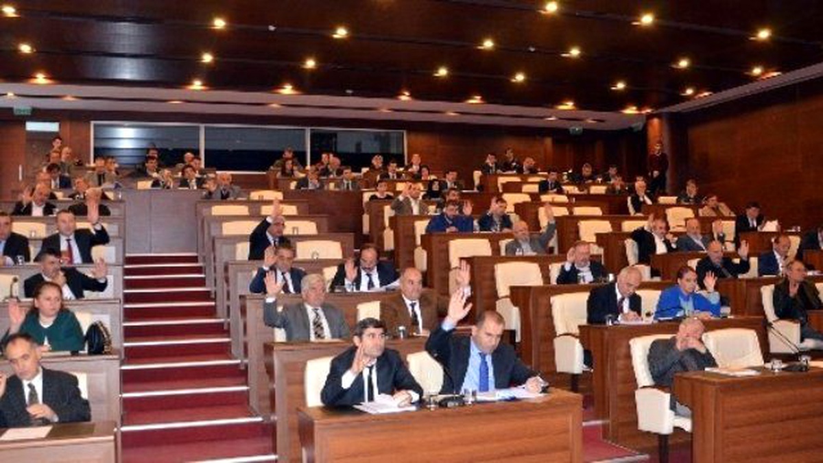 Trabzon Büyükşehir Belediyesi Meclis Toplantısı\'nda Trabzon\'un Türkiye\'nin En Yaşanılabilir Kenti...