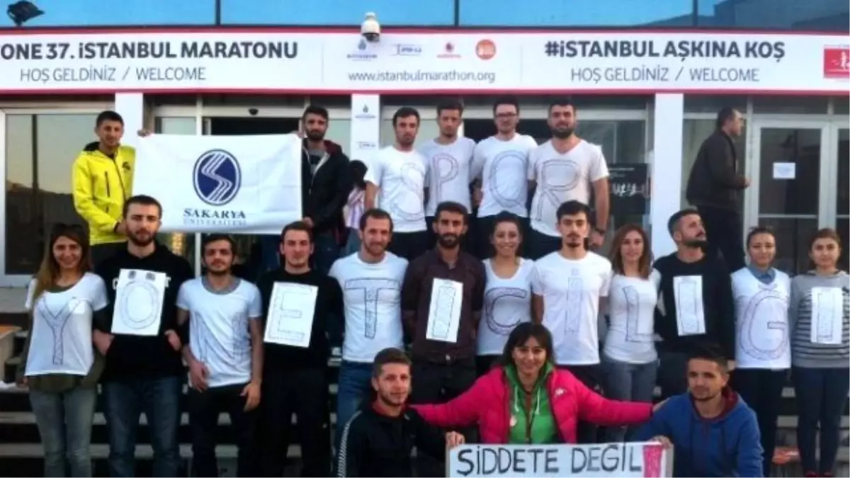 Vodafone İstanbul Maratonu\'nda Kadına Yönelik Şiddete Dur Denildi