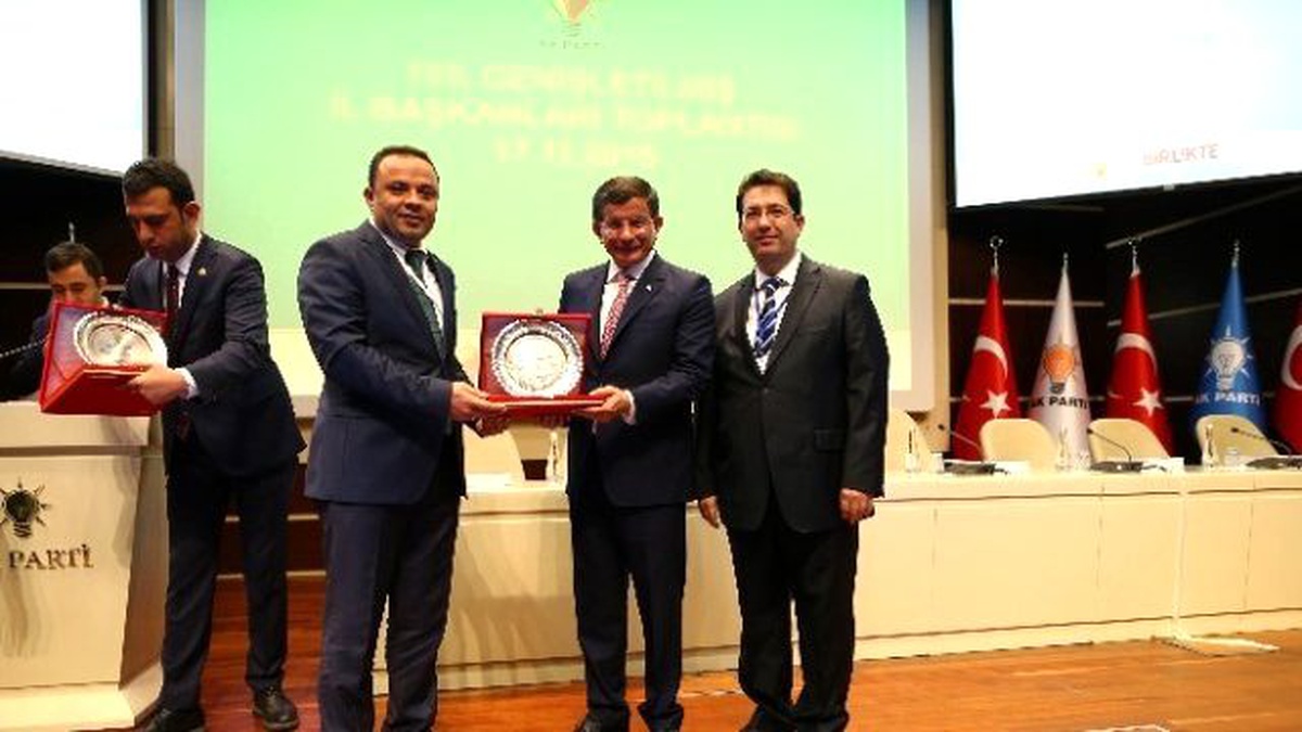 AK Parti Aksaray Teşkilatına Tebrik ve Teşekkür