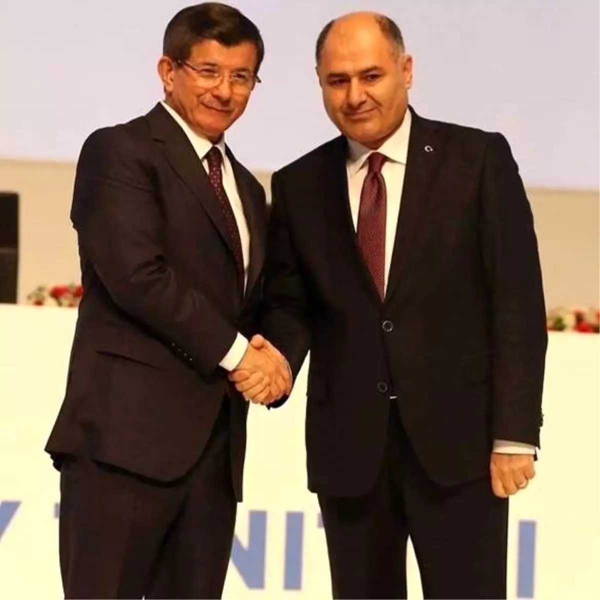 AK Parti Niğde Milletvekili Alpaslan Kavaklıoğlu;