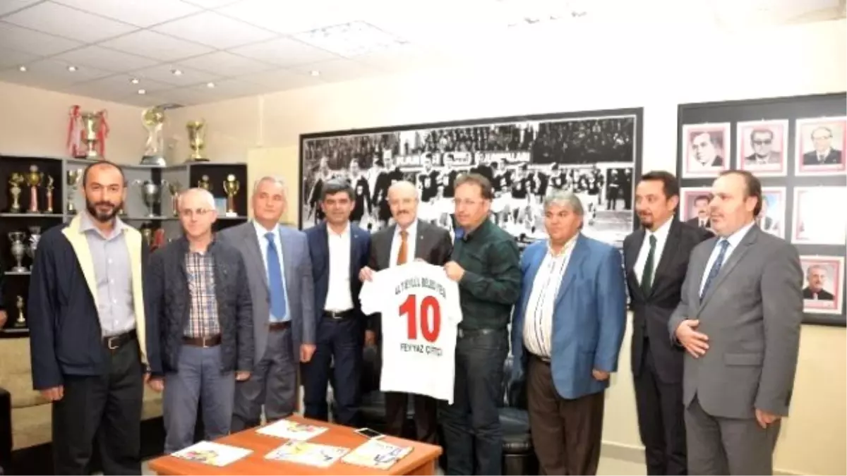 Altıeylül Belediyesi'nden Balıkesirspor'a Ziyaret