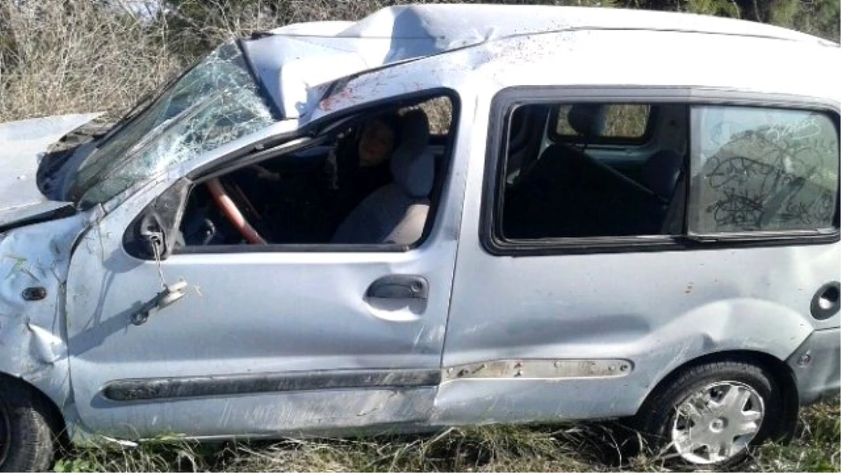 Bandırma\'da Trafik Kazası: 3 Yaralı
