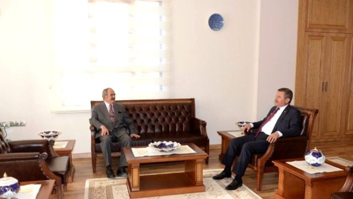 Başkan Yılmaz Büyükerşen Kütahya\'da