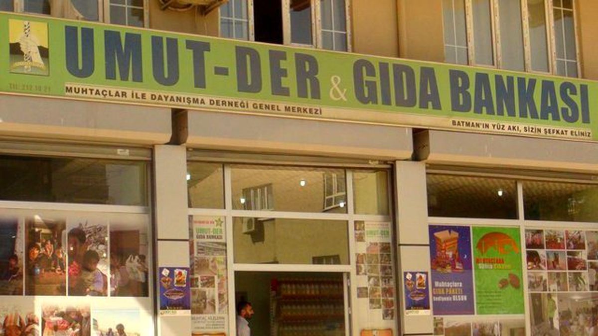 Batman Umut Der Yardım Faaliyetlerine Devam Ediyor