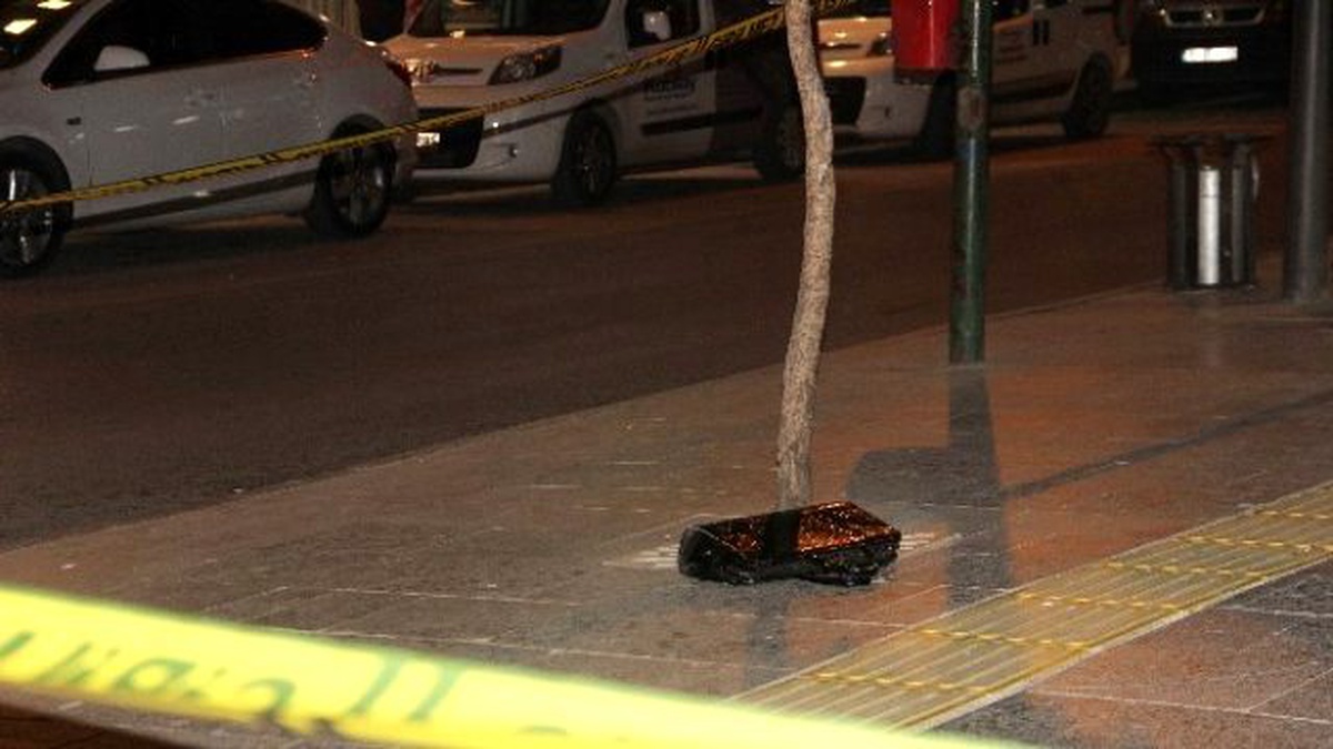 Elazığ\'da Fünye ile Patlatılan Çanta Boş Çıktı