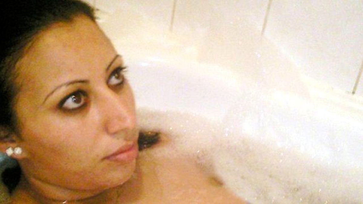 Fransa'daki Kadın Canlı Bombanın Yeni Görüntüleri Ortaya Çıktı