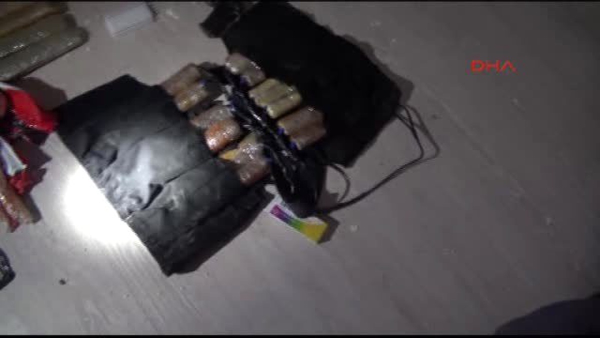 Gaziantep - Kendini Patlatan Canlı Bombanın Eşinin de Aralarında Bulunduğu 4 Kişi Tutuklandı