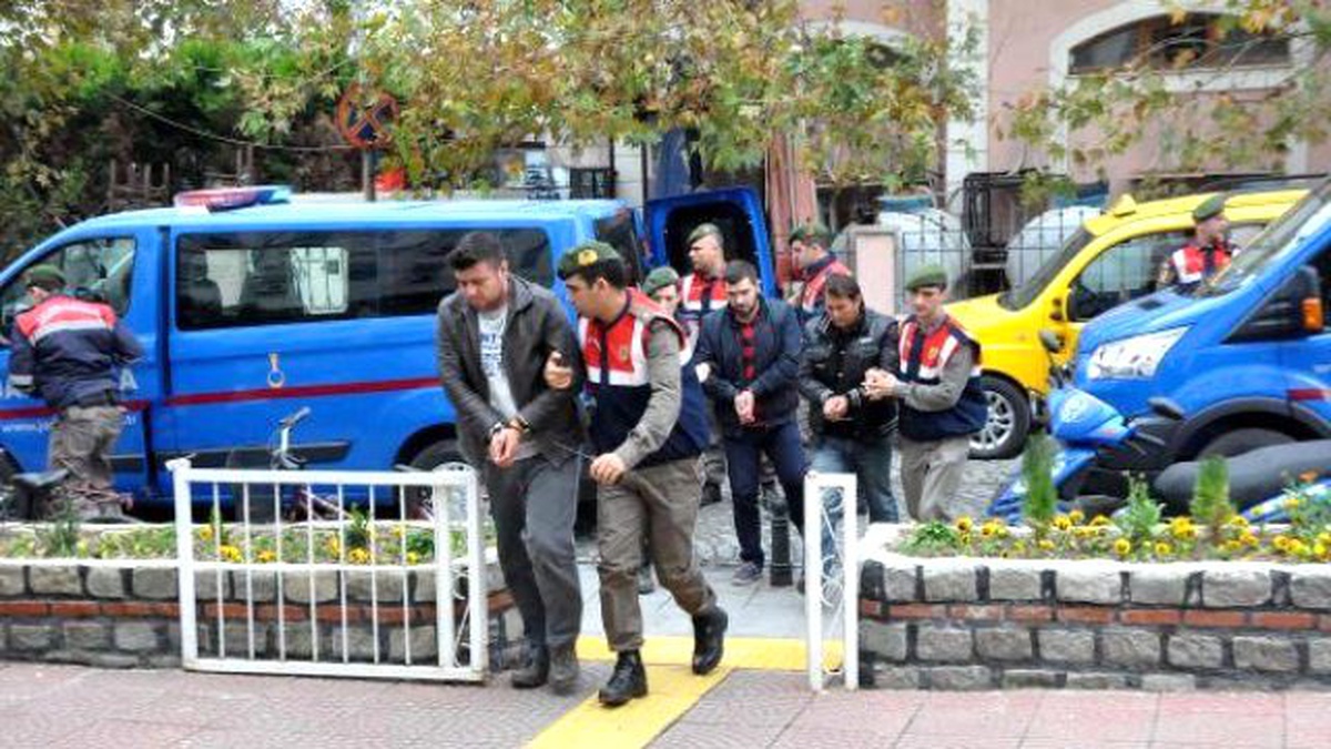 İnsan Kaçakçılarına Jandarma Operasyon Düzenledi