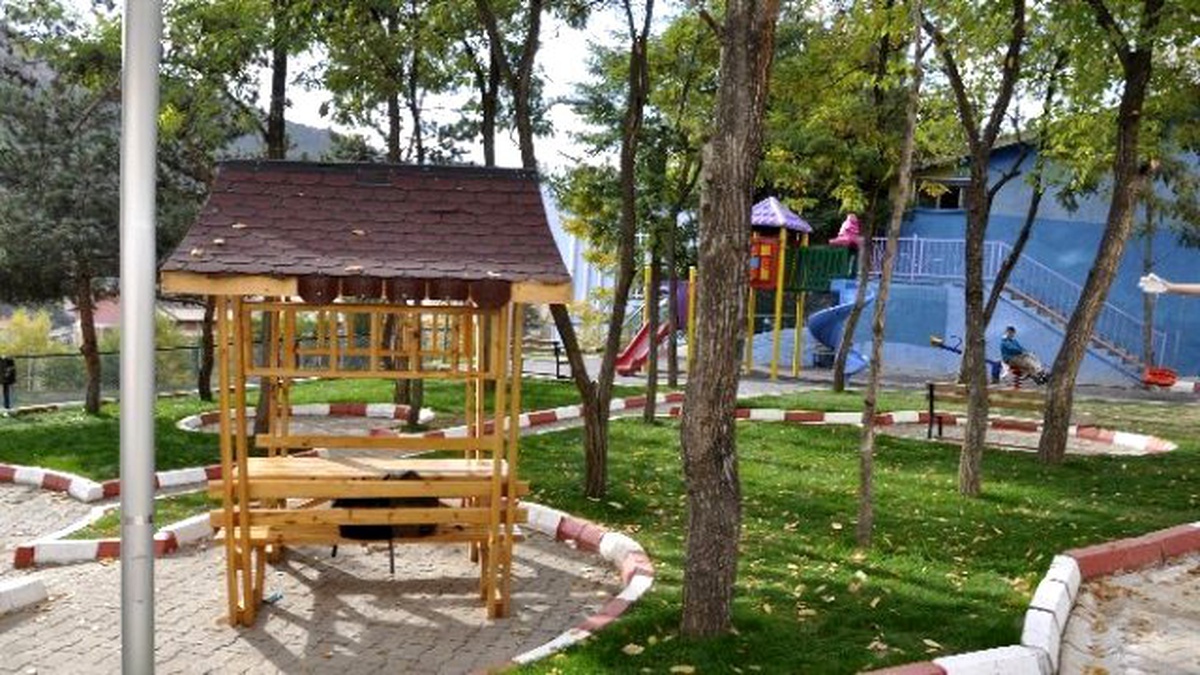 Gümüşhane\'de Çocuk Parkları Yenileniyor