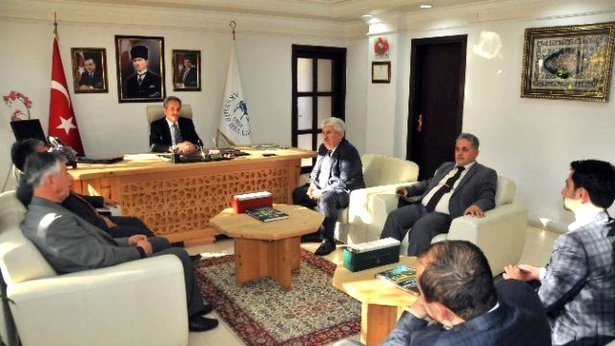Gür\'den Başkan Akkaya\'ya Ziyaret