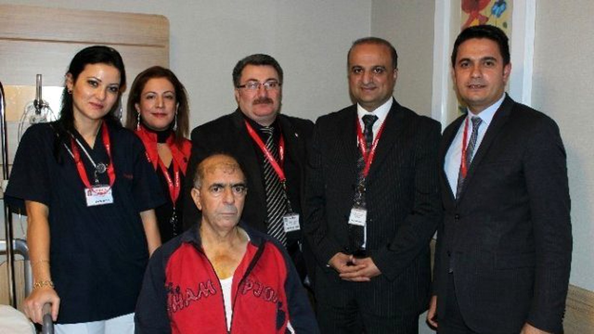 Kalp Ameliyatı Olan Hastaya Doğum Günü Sürprizi