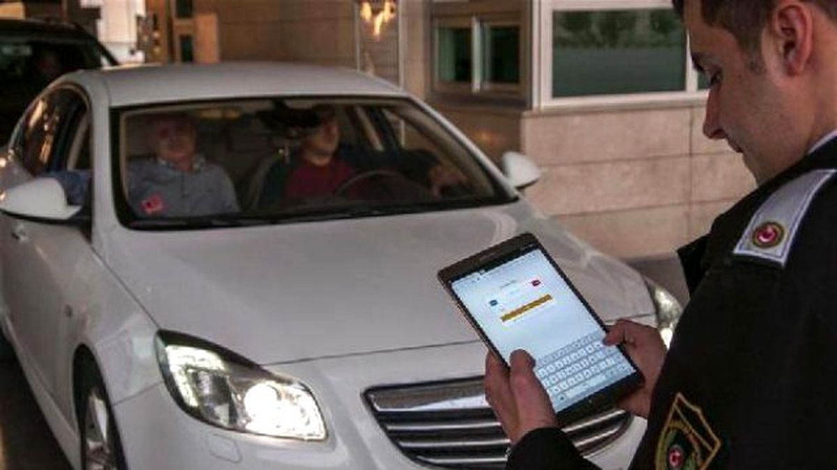 Kapıkule\'de Tabletli Geçiş Dönemi
