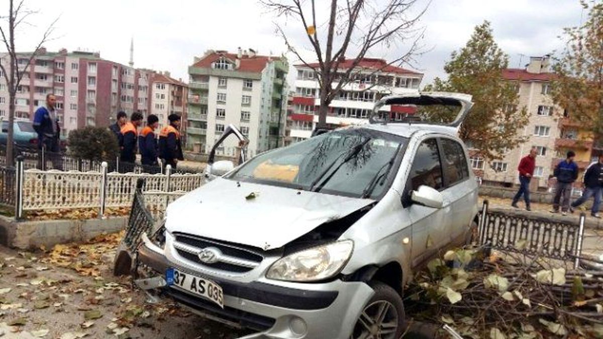 Kastamonu\'da Trafik Kazası: 3 Yaralı