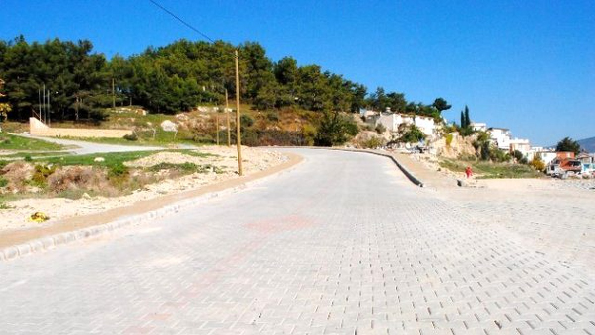 Kuşadası Belediyesi Dur Durak Bilmiyor