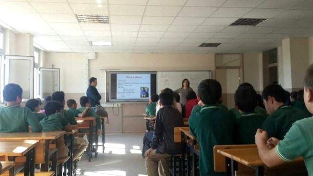 Ortaca\'da Gençlere Obozite ve Beslenme Semineri Verildi