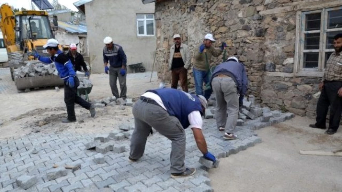 Palandöken Belediyesi, Köy Sokaklarını Kilit Taş ile Nakış Nakış İşledi