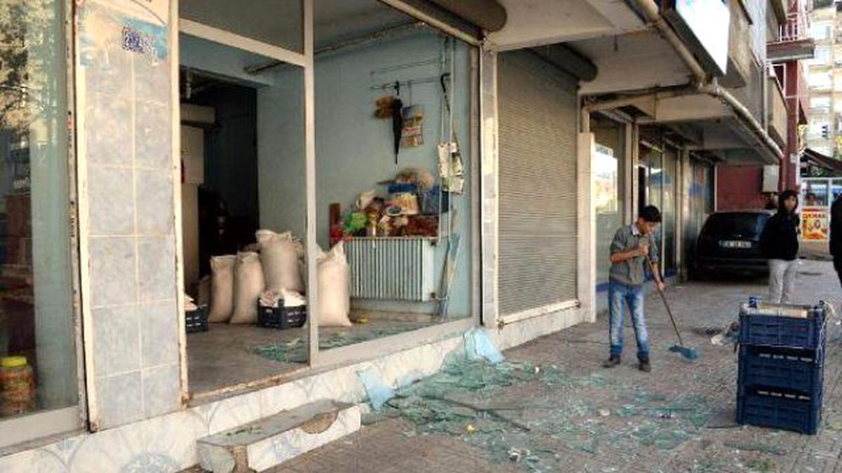 Polisler, PKK'lıların Bombalı Saldırısından Saniyelerle Kurtuldu