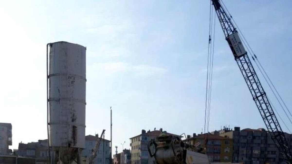 Çanakkale\'de Şoförün Dikkati Tehlikeyi Önledi