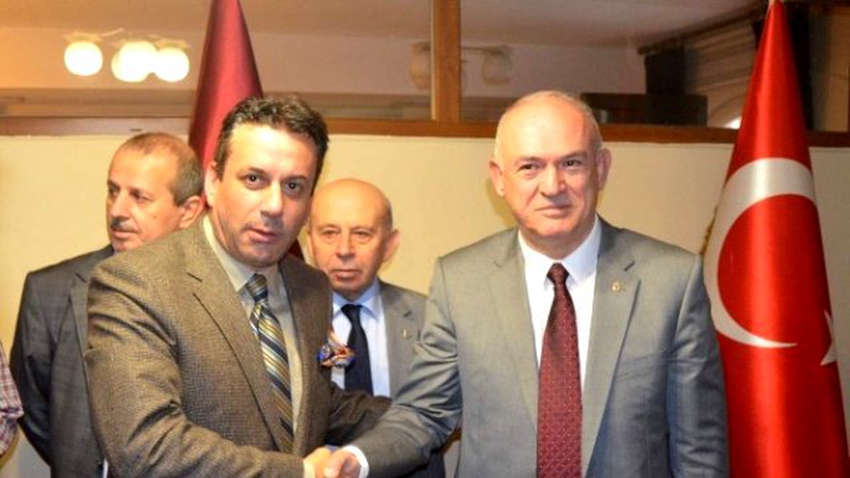 Trabzonspor Kongresi Öncesi Divan\'dan Sürpriz Hamle