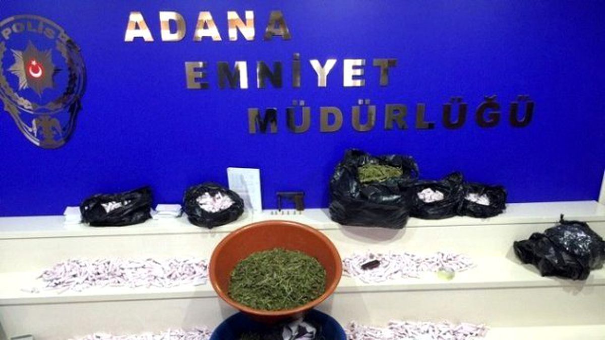 Adana\'da Uyuşturucu Paketlemesi Yapan Eve Baskın