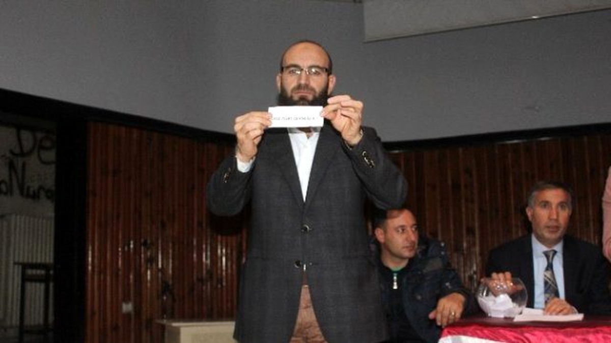 AK Parti\'den Futbol Turnuvası