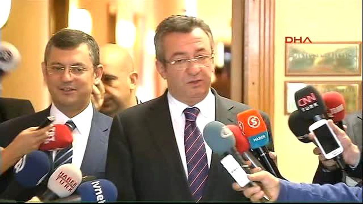 Ayşe Gülsün Bilgehan\'ın Adaylığına İlişkin Başvuru TBMM Genel Sekreterliği\'ne Teslim Edildi