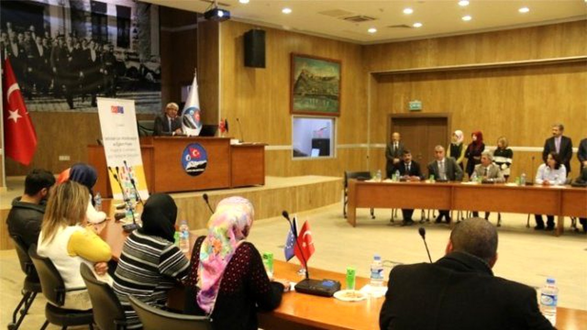Başkan Karaçanta Kursiyerlerin Sertifikalarını Verdi