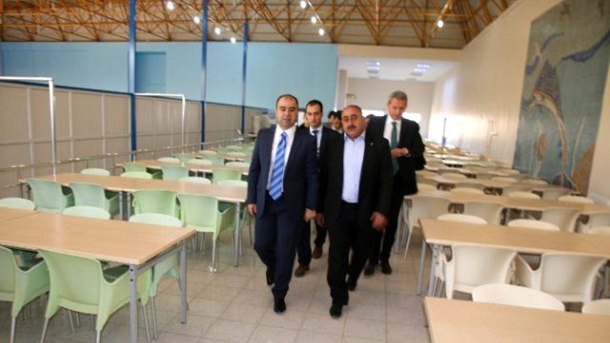 Büyükşehirden Üniversitelilere Öğrencilere Çorba Evi