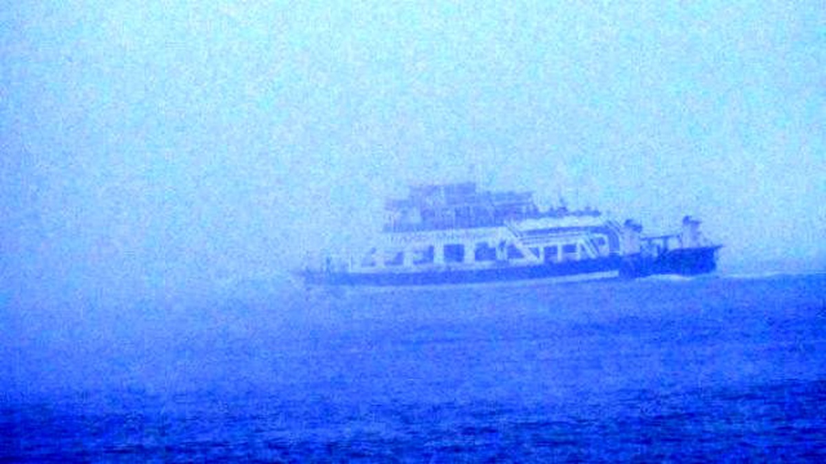 Çanakkale Boğazı\'nda Deniz Ulaşımına Sis Engeli