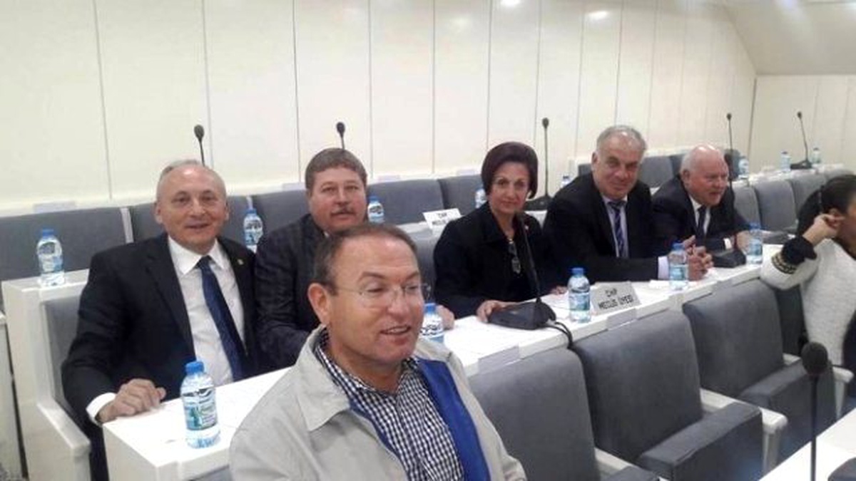 CHP\'li Bahriye Kaner ve Nazan Dönmez Görevine Başladı