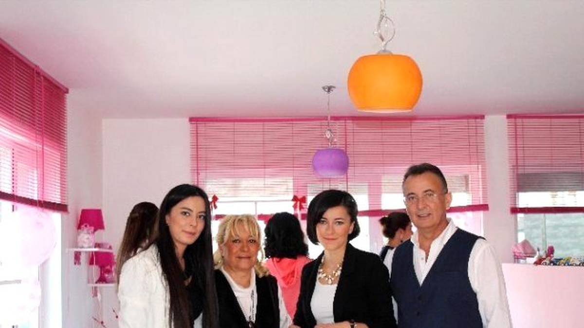 Cookıe And Love Rengarenk Bir Organizasyonla Kapılarını Açtı