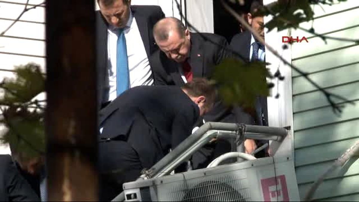 Cumhurbaşkanı Erdoğan Çatalca\'da Arkadaşının Cenaze Namazına Katıldı