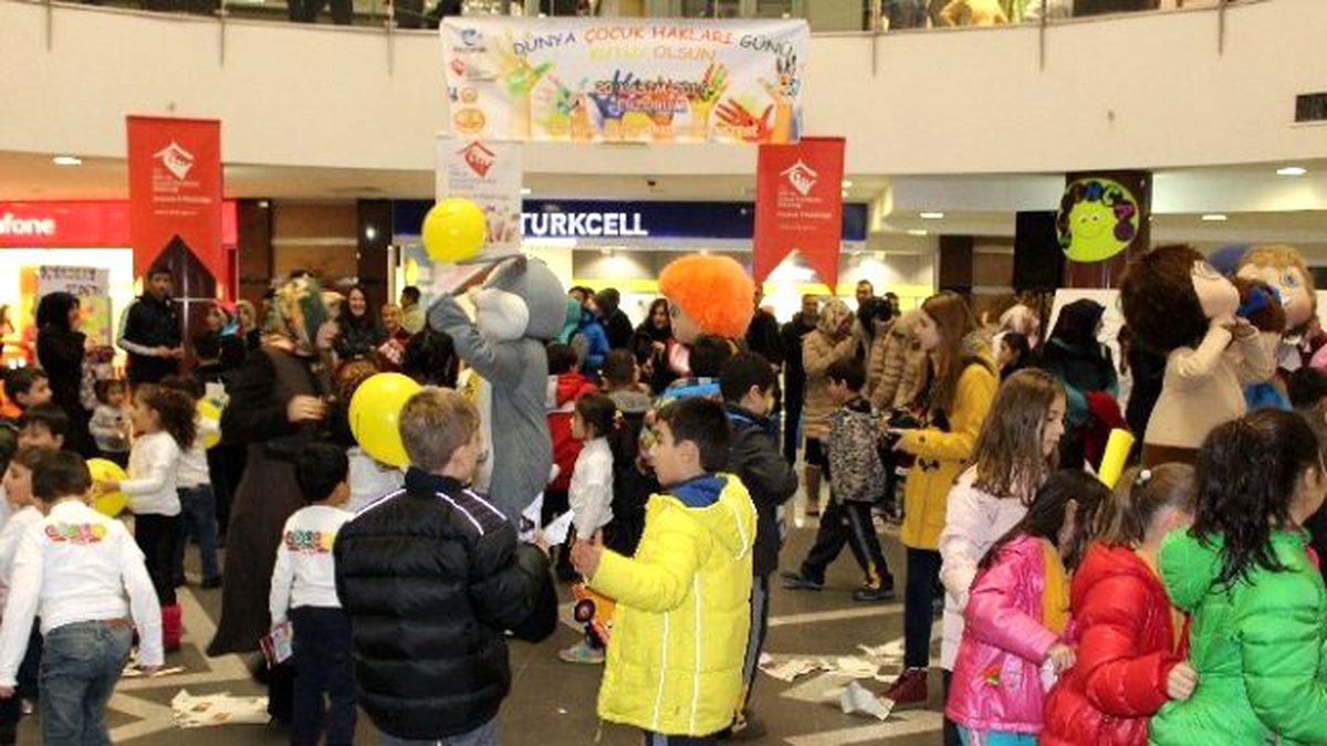 Dünya Çocuk Hakları Günü Erzurum\'da Kutlandı