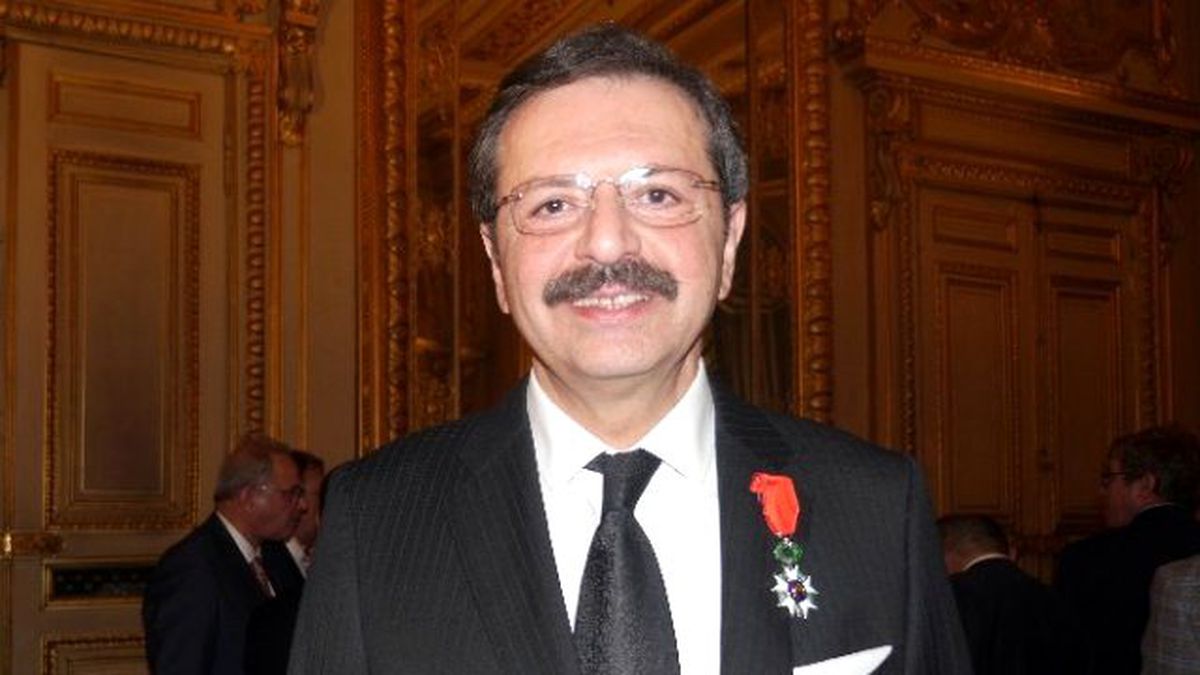 Fransa\'dan Hisarcıklıoğlu\'na Onur Nişanı