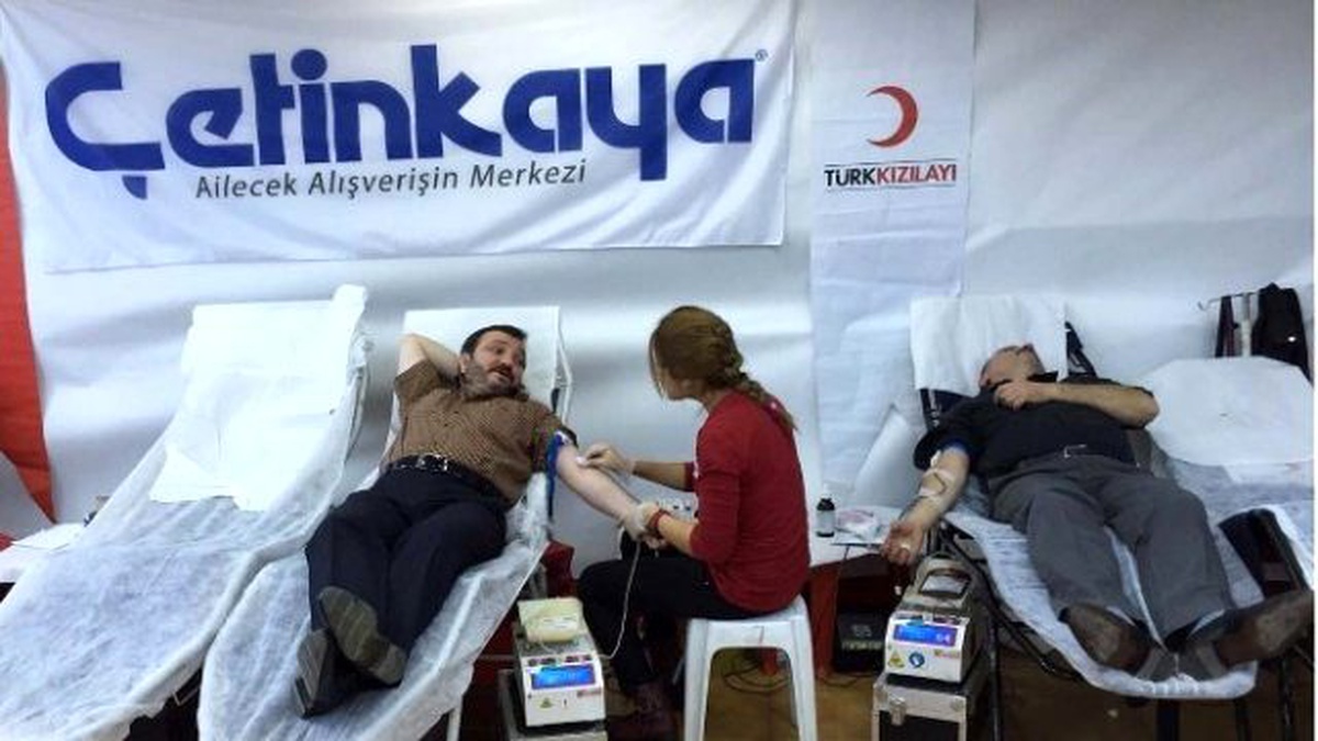 Kan Bağışında Kendi Rekorlarını Kırdılar