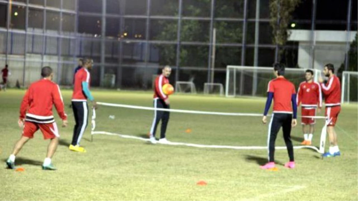 Mersin İdmanyurdu, Fenerbahçe Maçına Isınma Hareketleri ile Hazırlandı