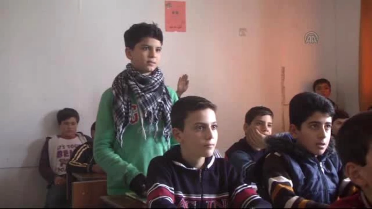 Suriyeli Çocuklar Eğitimden Vazgeçmiyorlar